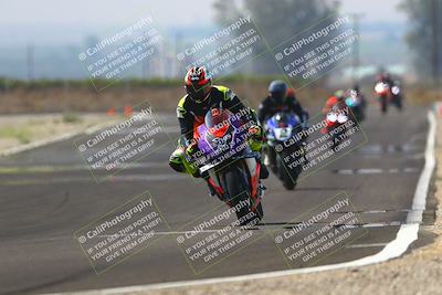 media/Sep-20-2025-TrackDaz (Sat) [[27f0cde673]]/A Group/2pm (Turn 9)/